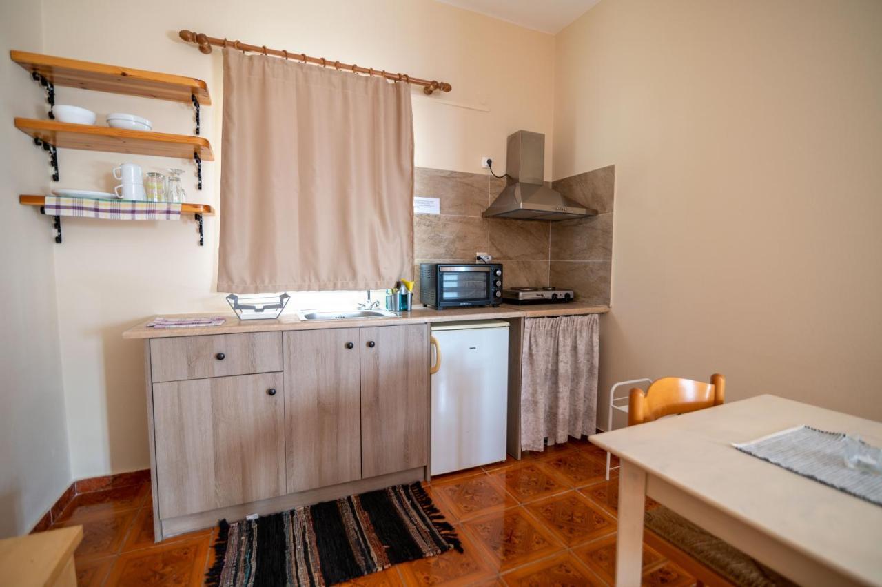 Lorraine's Close To Lourdas Appartement *